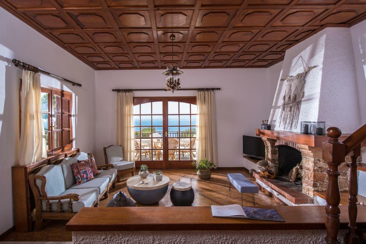 Helidoni Hill Seaview Family Villa Paleókasztro Kültér fotó