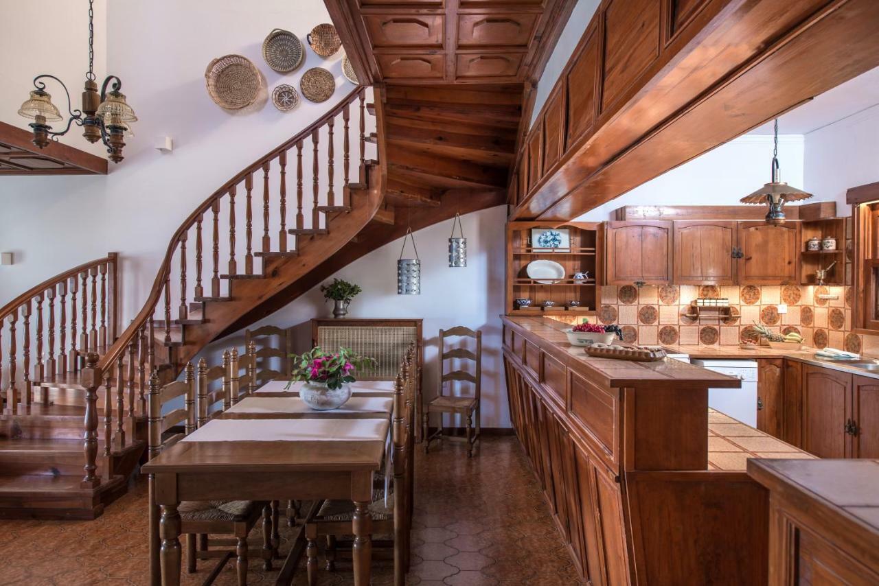 Helidoni Hill Seaview Family Villa Paleókasztro Kültér fotó
