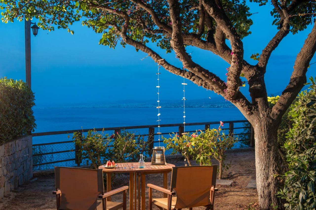 Helidoni Hill Seaview Family Villa Paleókasztro Kültér fotó